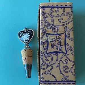 Brighton Black and Silver Heart Wine Stopper